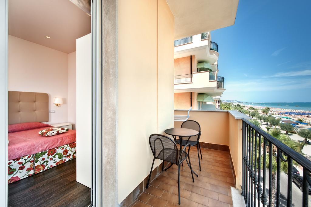 Hotel Bahia San Benedetto del Tronto Quarto foto